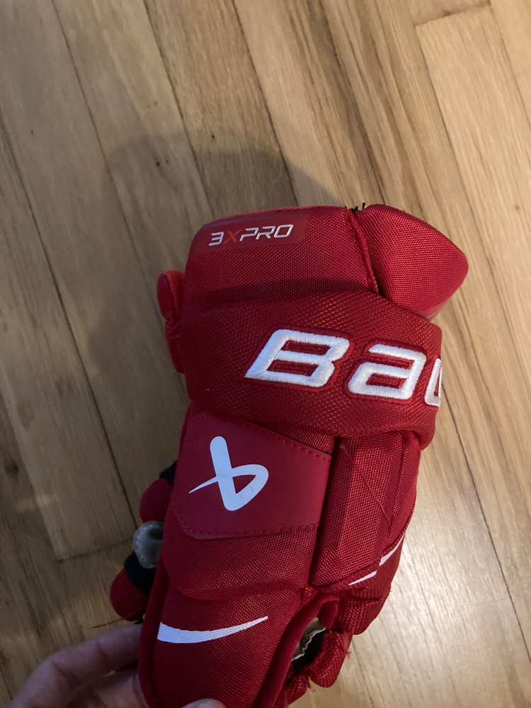 Used Bauer 14" Vapor 3X Pro Gloves