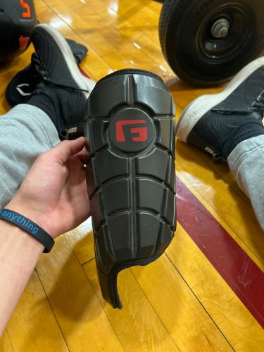 G-form Varsity Leg Guard