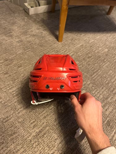 Used Medium Bauer REAKT 150 Hockey Helmet