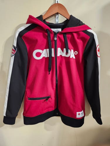New HBC Team Canada 2010 Olympic Softshell Jacket Women's Large