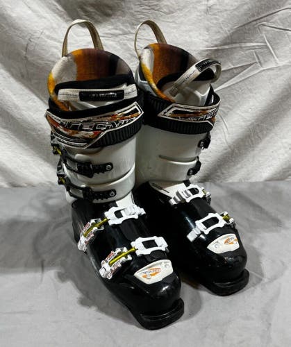 Tecnica Inferno HEAT Alpine Ski Boots Micro-Adjustable Buckles MDP 26.5 US 8.5