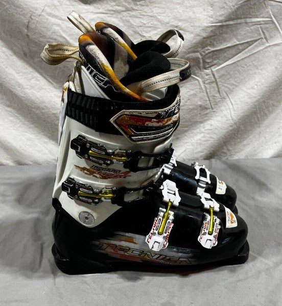 Tecnica Inferno HEAT Alpine Ski Boots Micro-Adjustable Buckles MDP 26.5 US 8.5