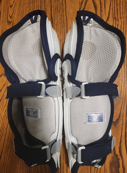 Used Reebok 4k pro 12" Shin Pads