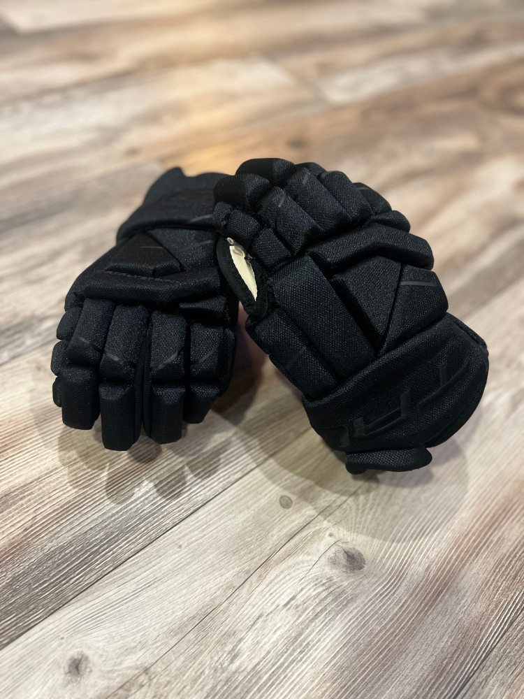 True 11" Catalyst 9X Gloves