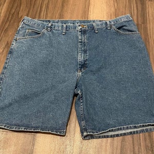 Wrangler Jean Company Men’s Denim Jean Shorts Size 46