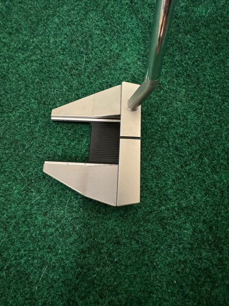 Used Men's 2023 Scotty Cameron Right Handed Mallet Phantom x 7.5 Putter Uniflex 34"