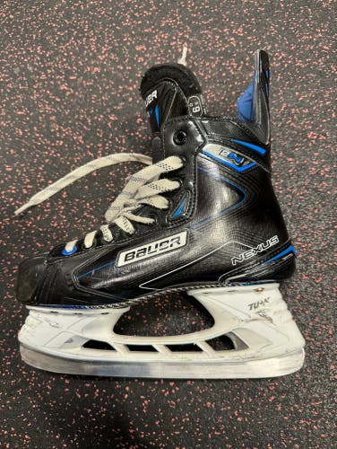Used Bauer Regular Width   Size 6.5 Nexus 2N Hockey Skates