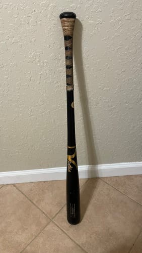 Victus Wood Pro Reserve JC24 Bat 33” 30oz