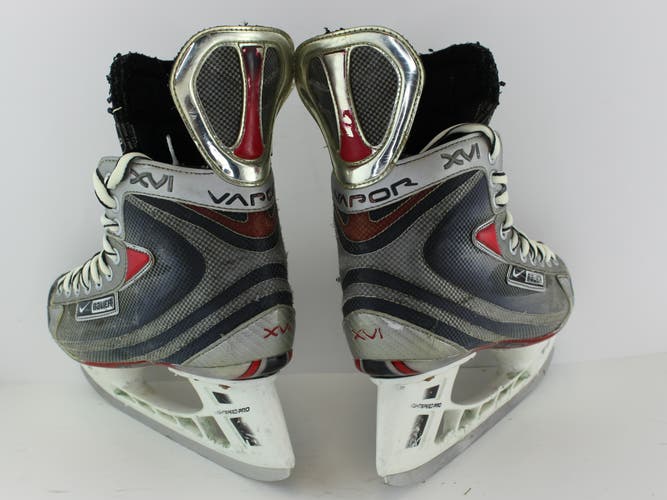 Senior Used Bauer Vapor XVI Hockey Skates 6 Size (Men Shoe Size 7.5 US)