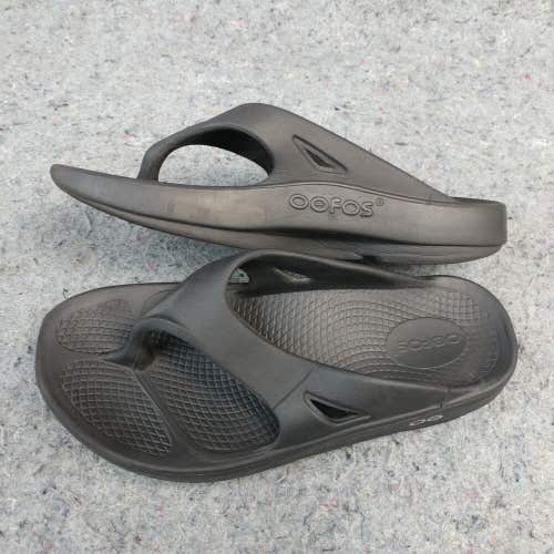 OOFOS Womens Size 7 Flip Flops Thong Sandals Recovery Shoes Black