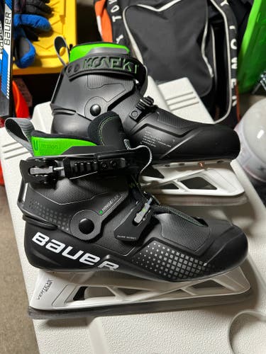 Used Bauer Regular Width  10 Konekt Hockey Goalie Skates