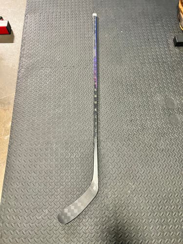 Senior Right Handed P90TM RibCor Trigger 7 Pro Hockey Stick