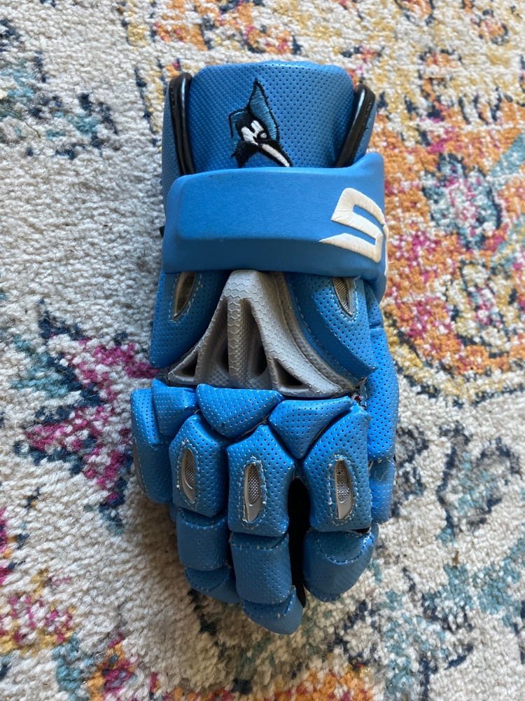 Single Johns Hopkins (JHU) STX G22 Lacrosse Glove