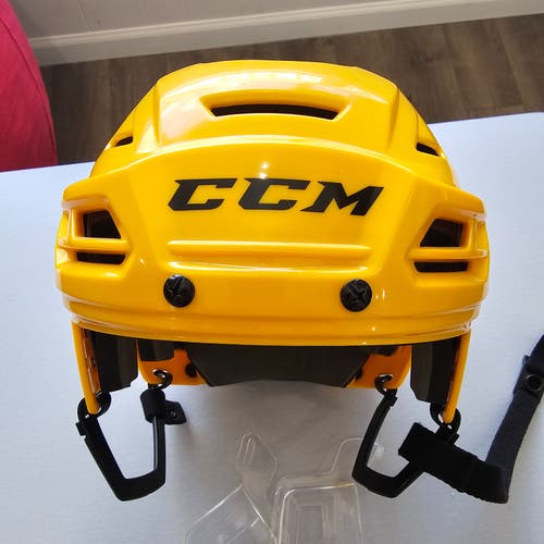 Like New |  Medium CCM Resistance Yellow Helmet