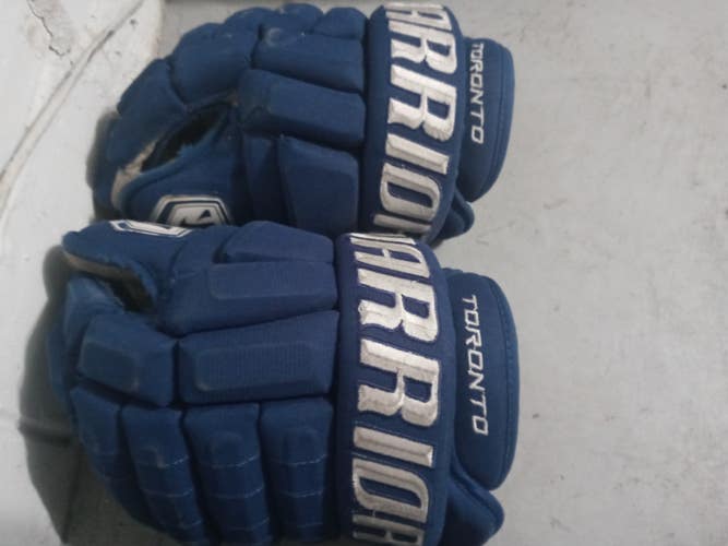 Used Warrior Covert Pro Gloves 14"