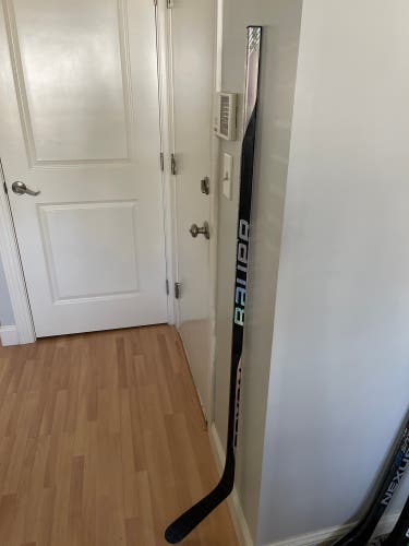 Used Right Handed P92 Pro Stock Nexus Sync Hockey Stick