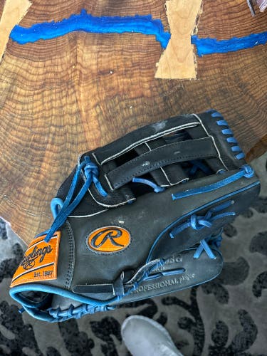 Rawlings softball glove