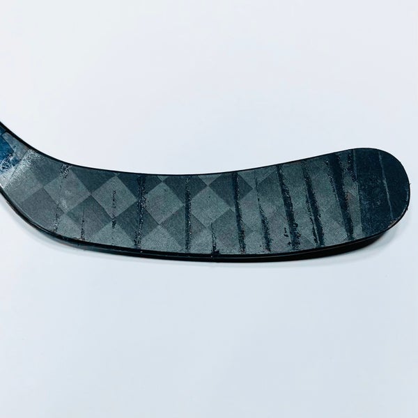 Custom All Black Warrior Novium Pro Hockey Stick-LH-85 Flex-P92-Grip