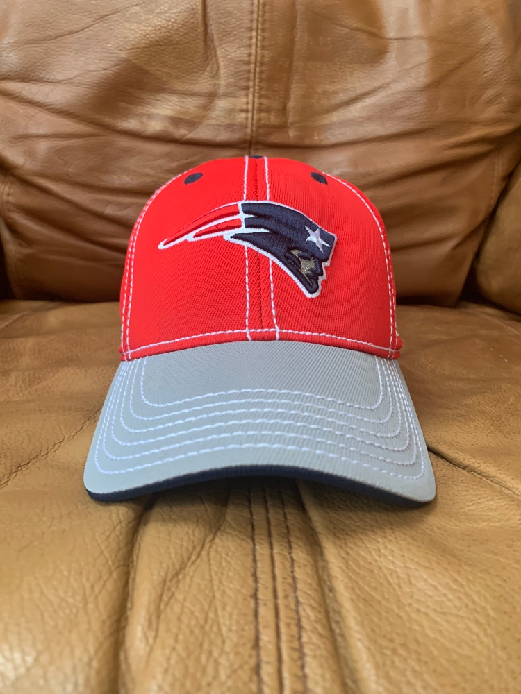 New England Patriots Youth On Field Reebok NFL Hat