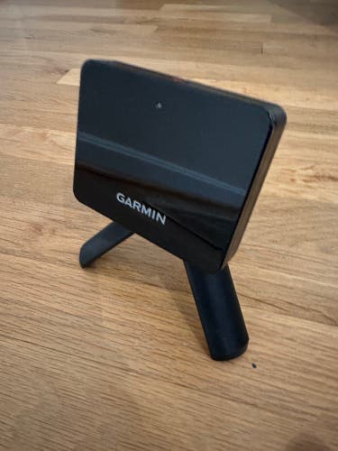 Garmin Approach R10 Golf Launch Monitor Indoor/Outdoor