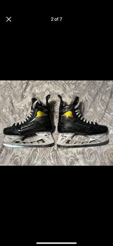 Senior Bauer Regular Width  7 Supreme 3S Pro Hockey Skates