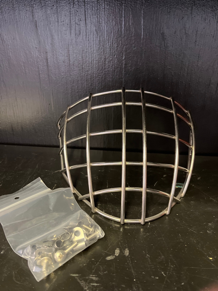 A5 Coveted Cert Cage Silver