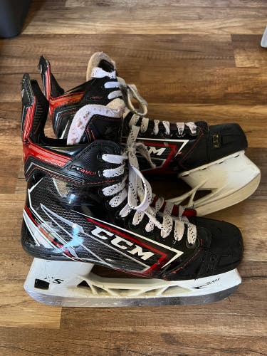Senior CCM Regular Width 7.5 JetSpeed FT490 Hockey Skates