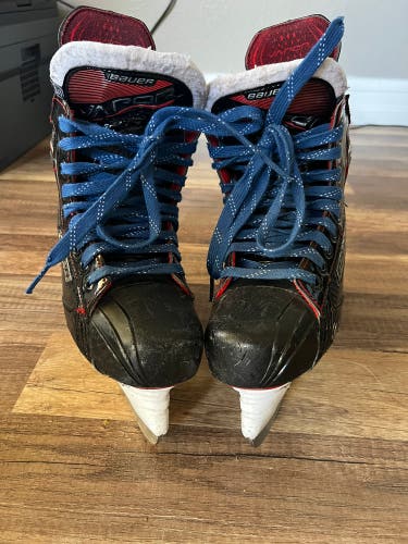 Used Bauer Extra Wide Width Size 3 Vapor X2.7 Hockey Skates