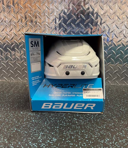 Bauer Hyperlite Hockey Helmet S/M (New)