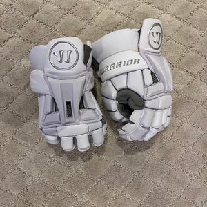 New Warrior Medium Burn XP Lacrosse Gloves