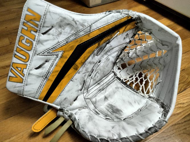 Vaughn Regular V9 Pro Carbon Pro stock