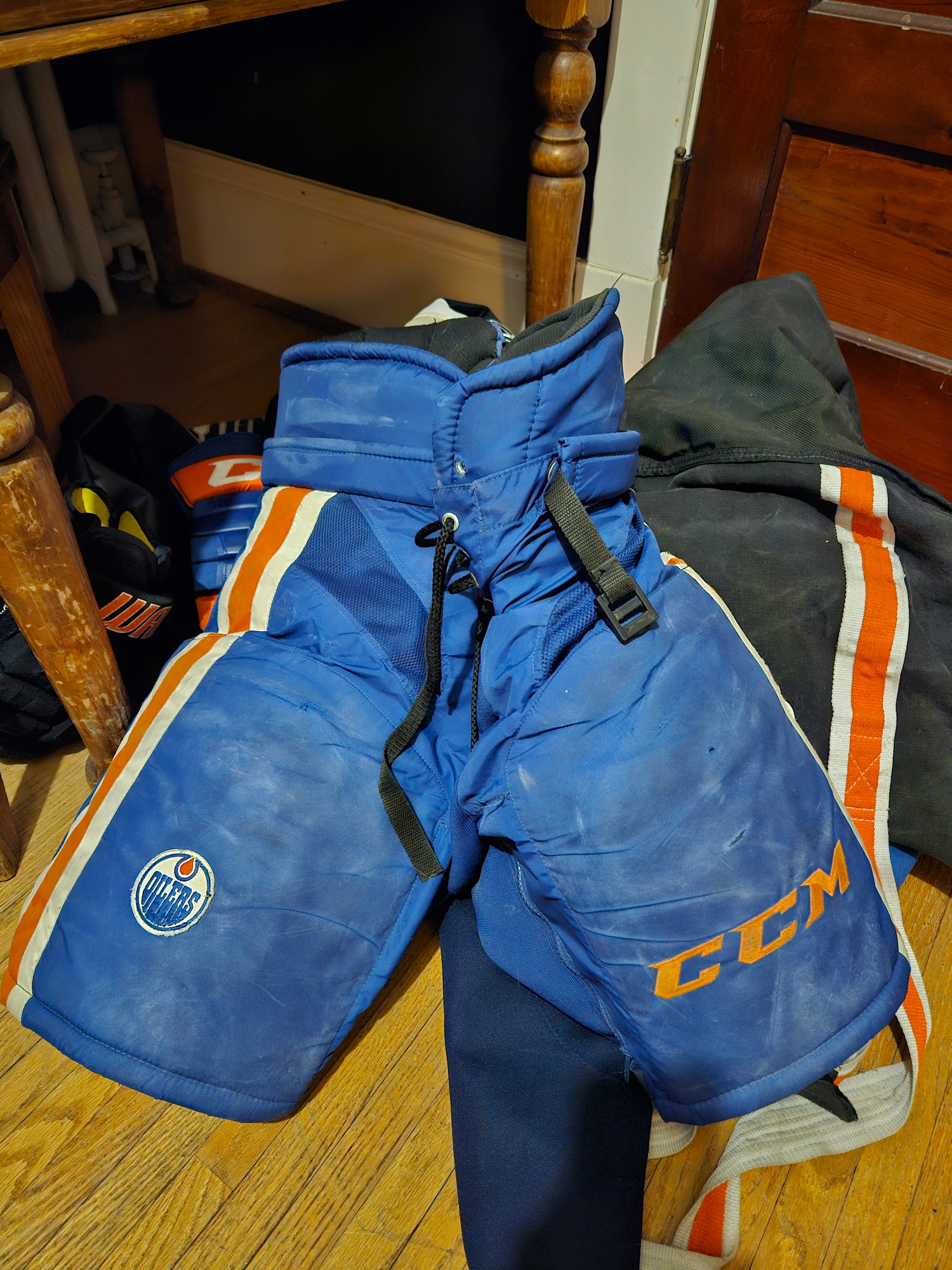 Edmonton Oilers Pro Stock CCM HP35 Hockey Pants