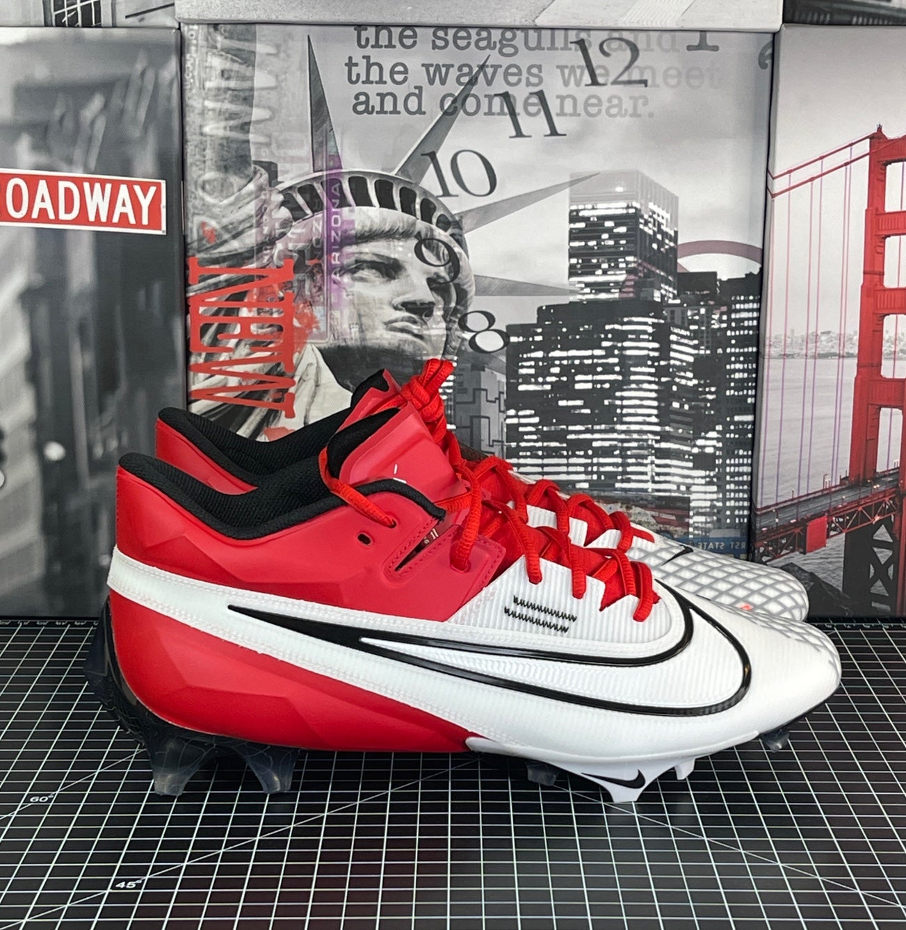 Nike Men\'s Vapor Edge Elite 360 2 Football Cleats DA5457-616 Red White Sz‎ 11.5 f76e2d2f9af6f5d1_original.jpeg main image 4