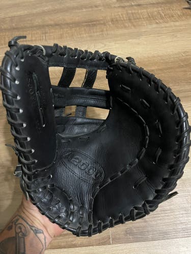 Wilson A2000 Glove