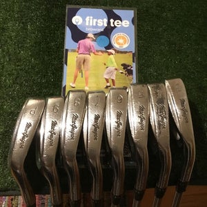 MacGregor VIP Tourney V-Foil Forged 1025C Irons Set 3-PW Regular Steel Shafts