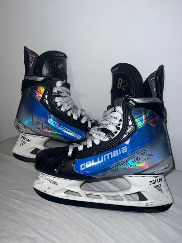 Bauer Vapor Hyperlite Hockey Skates-8 1/2 (Hyperlite 2 Wrapped)