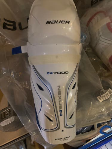 New Bauer 13" Nexus N7000 Shin Pads
