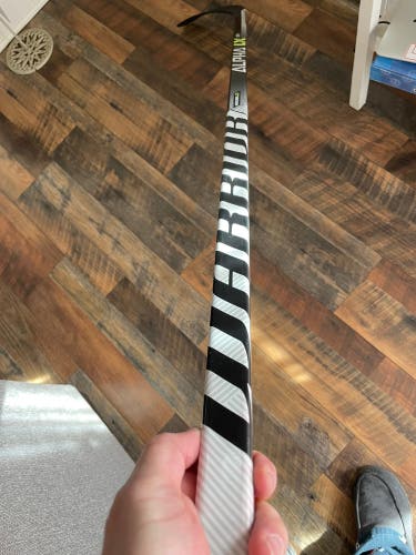 Senior Right Handed W88 Pro Stock Alpha LXT Hockey Stick