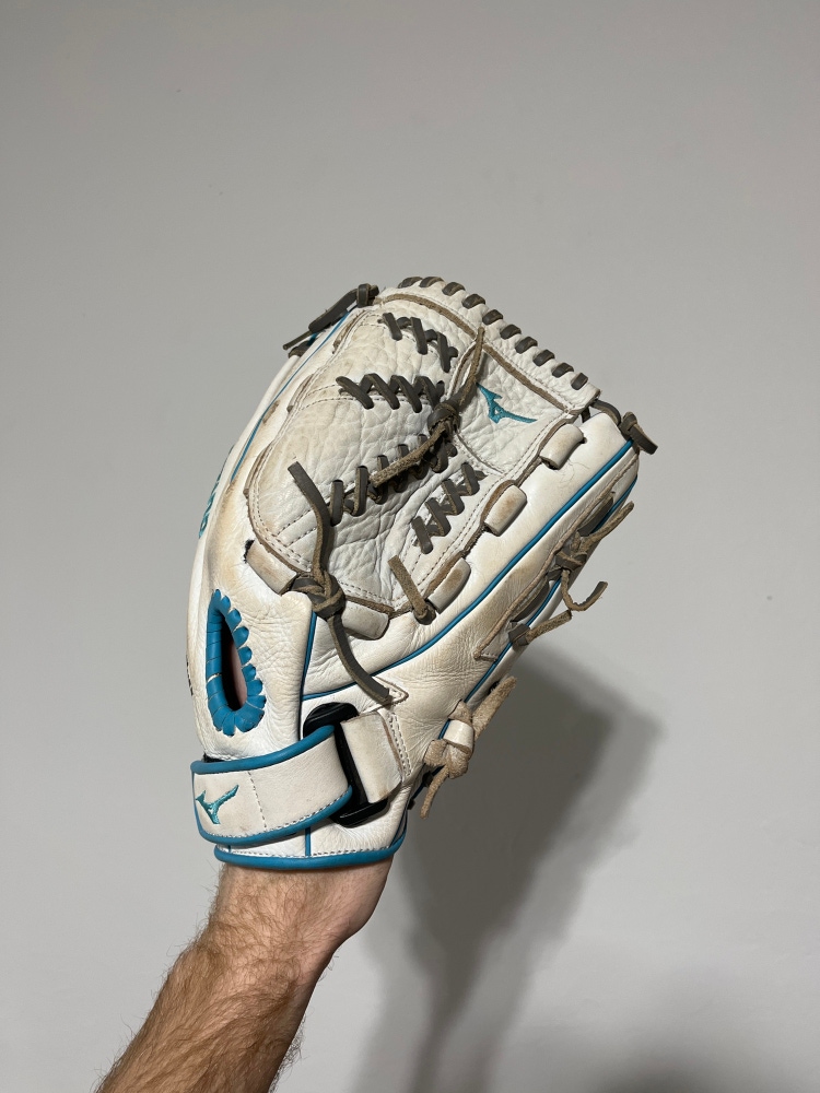 Mizuno franchise 12.5 softball baseball glove