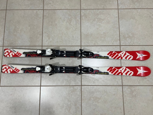 Atomic Racing Redster FIS SG 145 cm skis with Atomic Race Bindings max 10 Din
