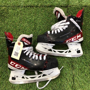 Used CCM JetSpeed FT475 Hockey Skates Regular Width Size 3.0 - Junior