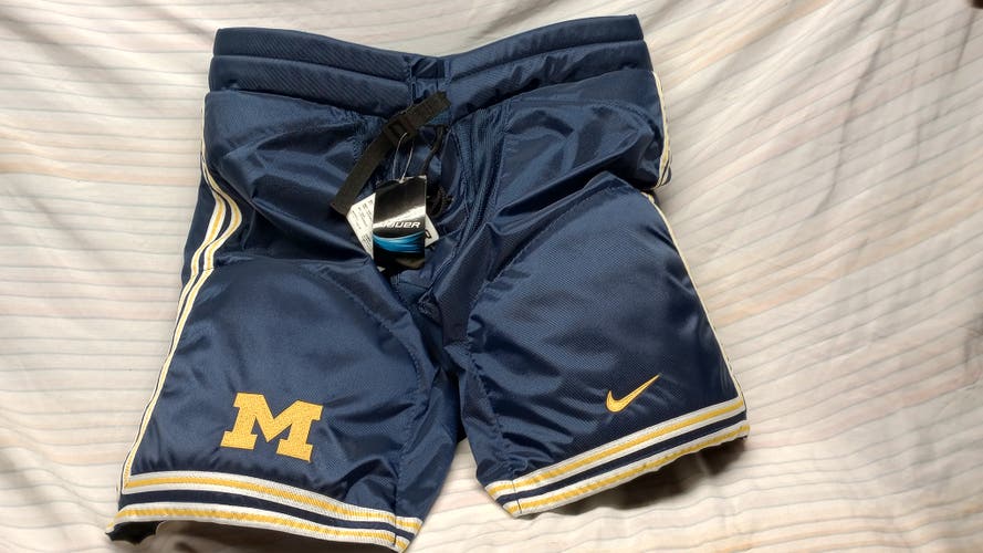 Senior New Large Bauer Hockey Pant Lowers