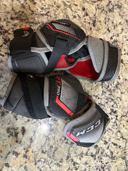 Used Small CCM JetSpeed FT390 Elbow Pads