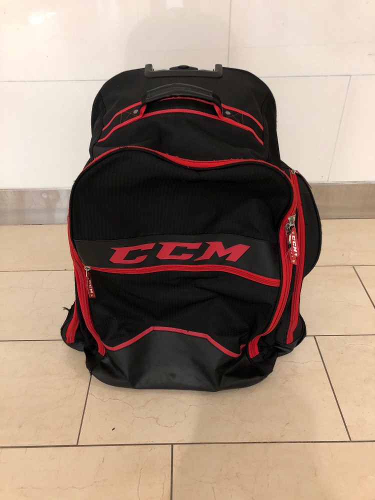 Used CCM 390 Player Wheeled Equipment Bag (18’’ L X 26’’ H X 17’’ W)