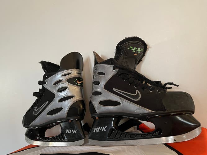 Nike Zoom Air hockey skates - size 10