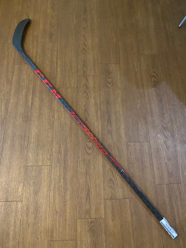 Senior Left Hand  Pro Stock JetSpeed FT4 Pro Hockey Stick