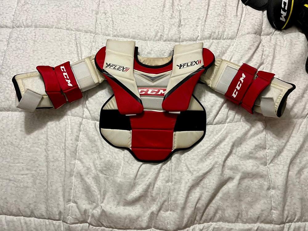 Used Large/Extra Large CCM Y flex Goalie Chest Protector