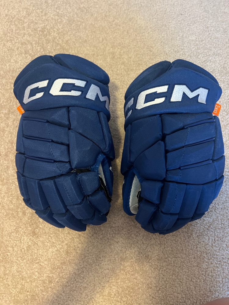 Canucks CCM 13" Pro Stock Jetspeed FT1 Gloves