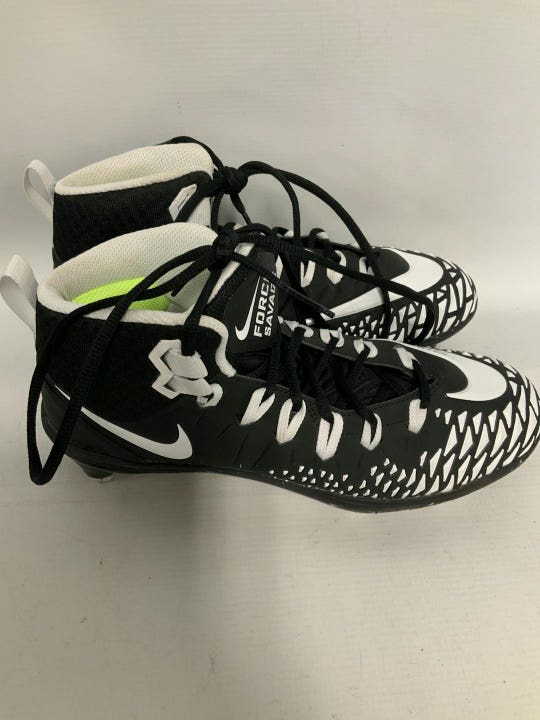 Used Nike Senior 9 Football Cleats