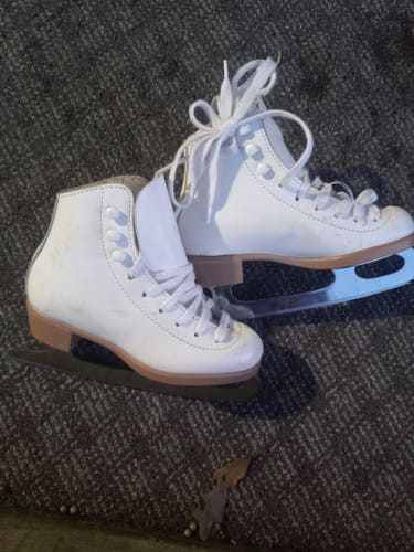 Used Riedell 21 Figure Skates Junior 11